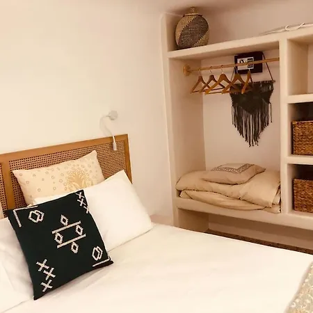Sofia'S Cozy Traditional Studio Downtown Naxos City Exterior photo
