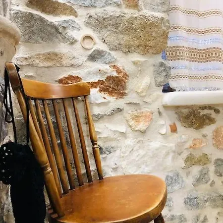 Sofia'S Cozy Traditional Studio Downtown Naxos City Exterior photo