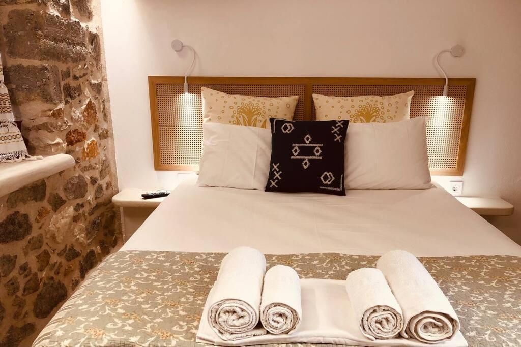 Sofia's Cozy Traditional Downtown * Naxos City